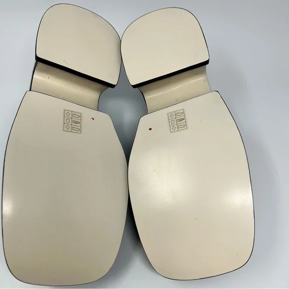 JEFFREY CAMPBELL Elegant Black Platform Heels - Picture 8 of 9